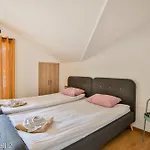 Pensionat The Waterfall - Free Parking Baltjik