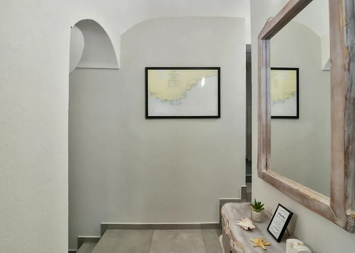 The Waterfall Free Parking 3*