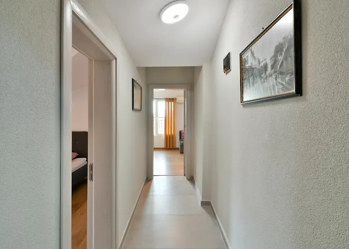 The Waterfall Free Parking Guest house 3*