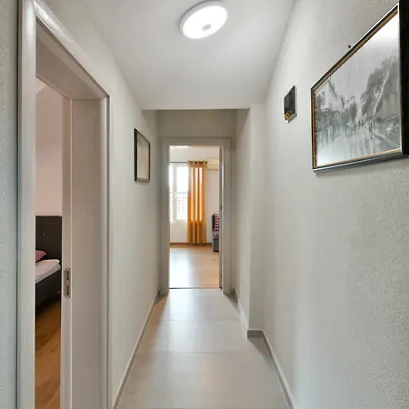The Waterfall - Free Parking Guest house 3*